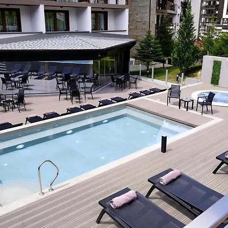Apartment Cozy In Luxury St Ivan Rilski -free Wellness & Parking-